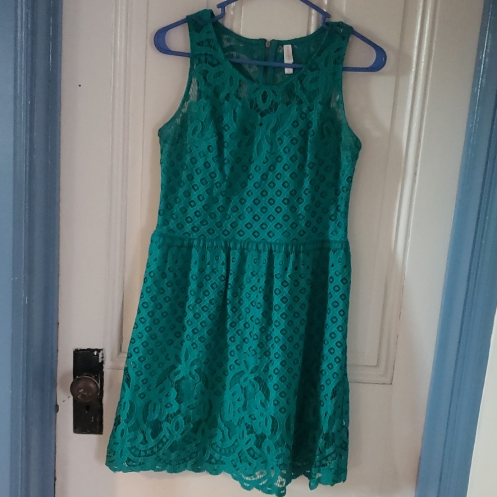 Xhiliration teal colored dress